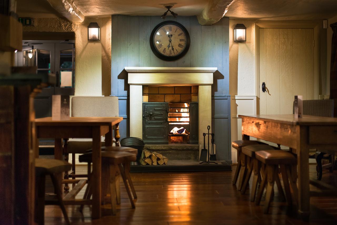 Готель The Fenwick Steak & Seafood Pub Claughton Екстер'єр фото